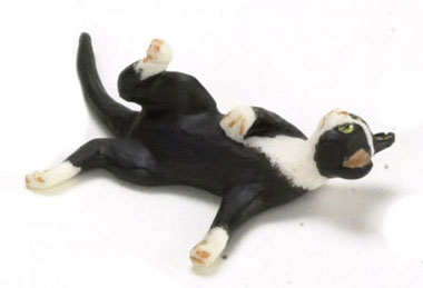 Dollhouse Miniature 1/2" Scale Cat, Black & White
